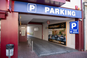 parking-estanc-entrada